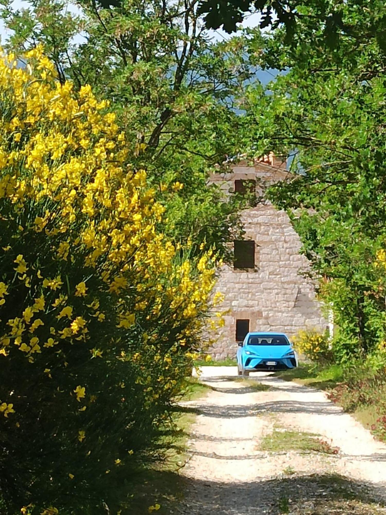 Antica Dimora Italiana Villa Фабриано Екстериор снимка